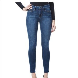 Good American Good Legs Crop 16